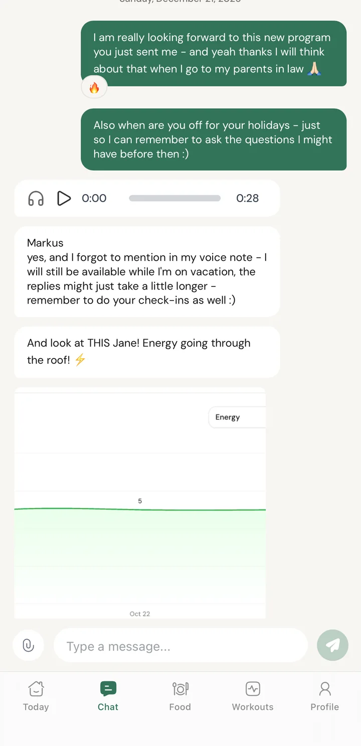 Coach chat in the client app: messages, a voice note and an energy chart