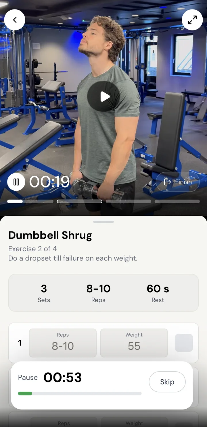 The workout player: exercise video with sets, reps, weight and rest timer